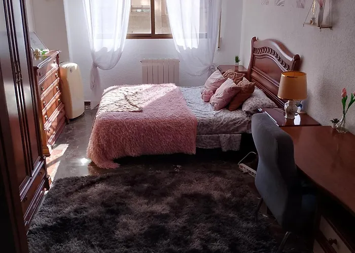 Habitación amplia y cómoda